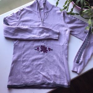 Cute Athleta Active Wear Sweater